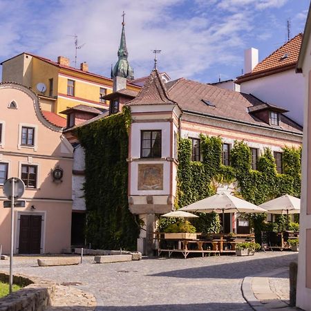 Hotel Bila Pani Jindrichuv Hradec Bagian luar foto