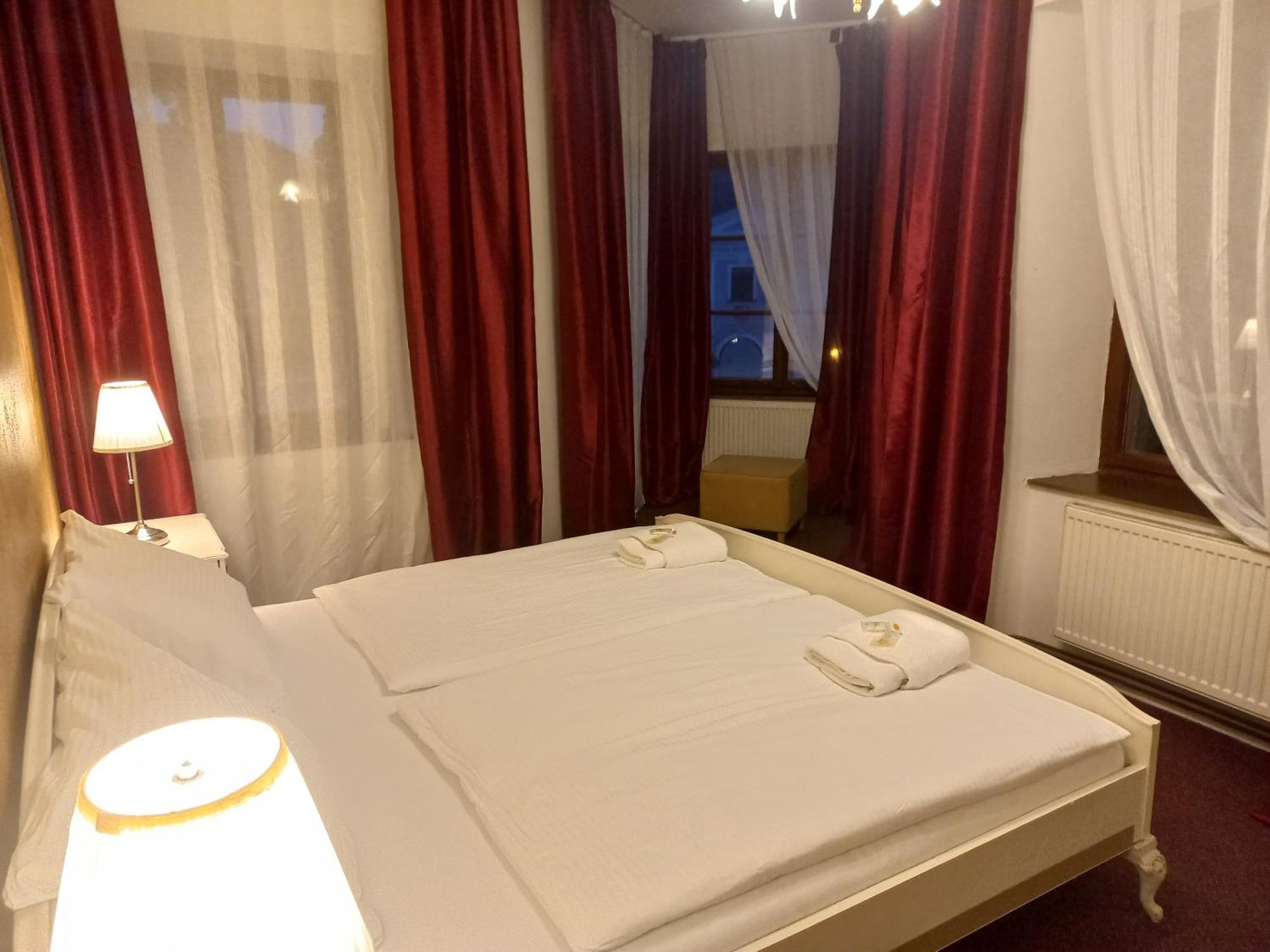 Hotel Bila Pani Jindrichuv Hradec Ruang foto